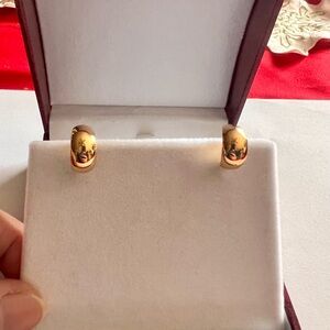 18k solid yellow gold hoop earrings